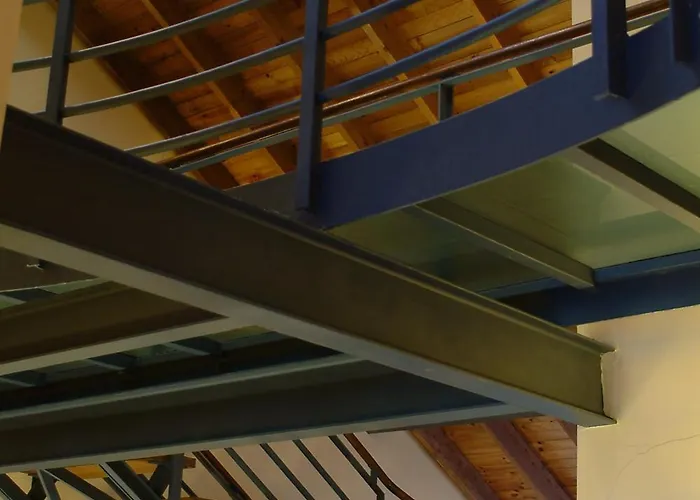 厄尔特尔卡酒店